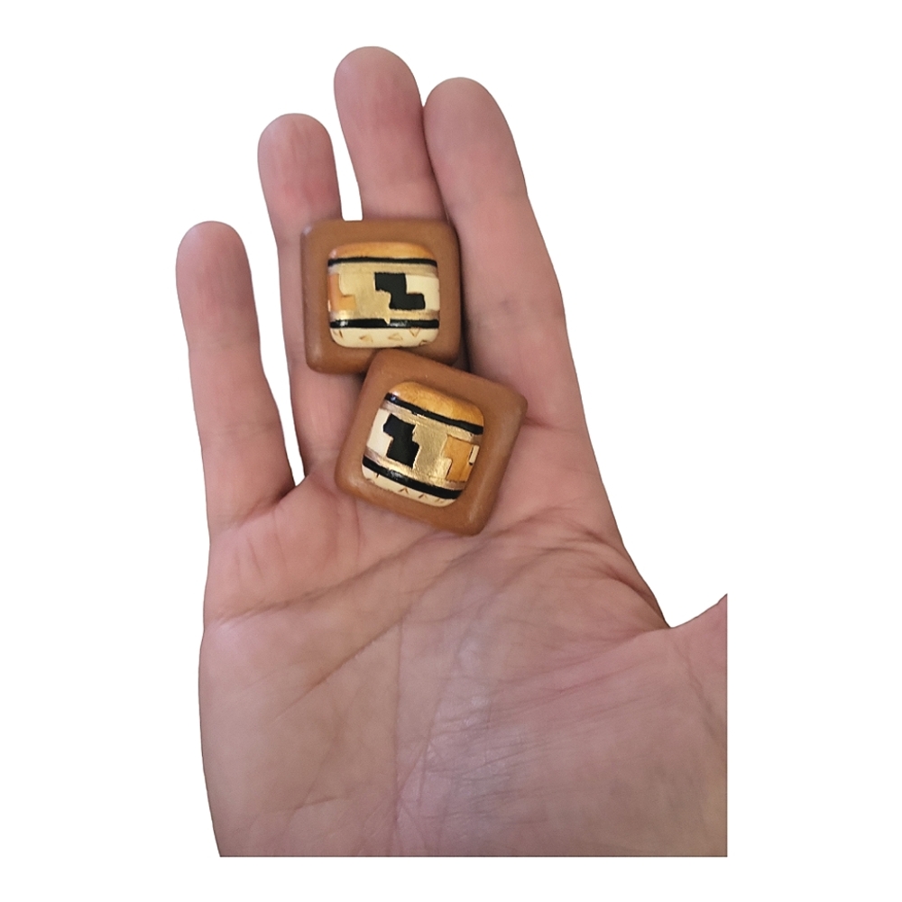 Vintage 80's Wooden 3-D Statement Post Earrings/ Lightweight - Picture 2 of 4